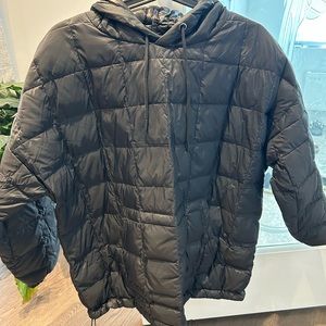 Black light down pullover